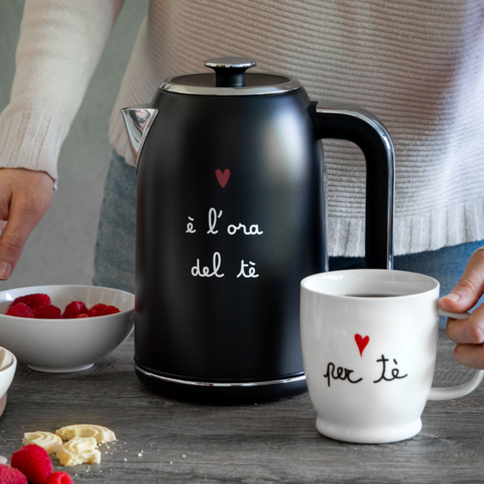 Bollitore elettrico E' l'ora del tè